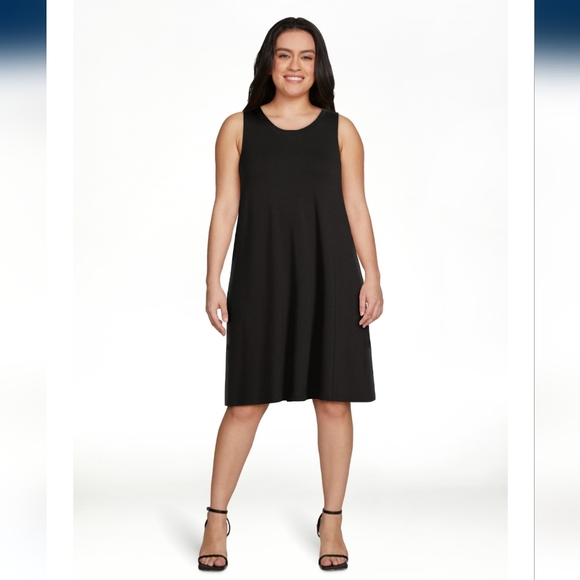 Time and Tru sleeveless loose fit dress with pockets - Picture 10 of 12